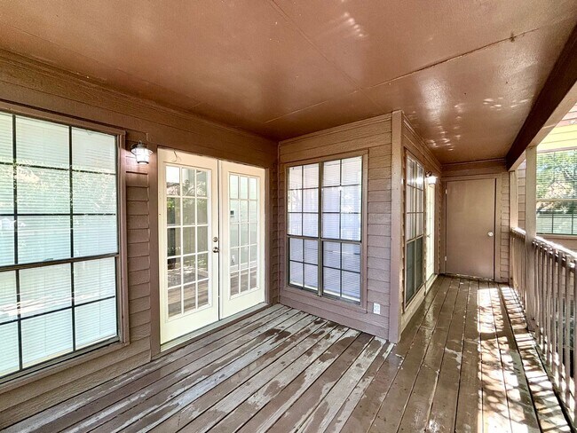 Building Photo - **1150/MONTH** MEDICAL CENTER***