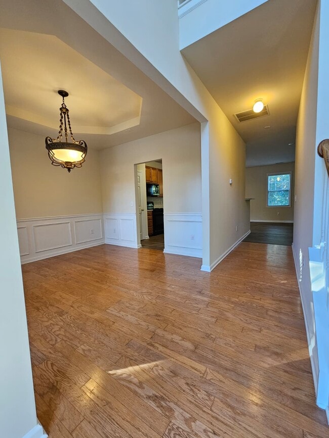 Building Photo - 111 Shairpin Ln