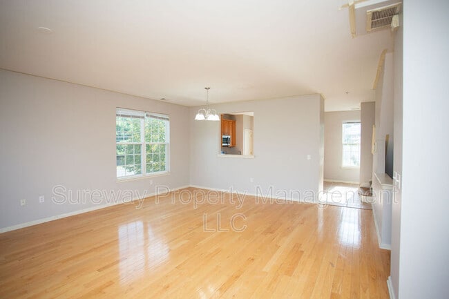 Building Photo - 102 Brandywine Dr