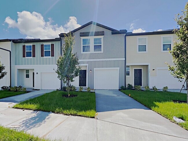 Primary Photo - 703 Madison Dr