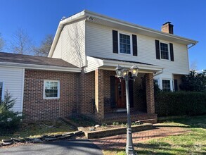 Building Photo - 3503 Old Jones Rd