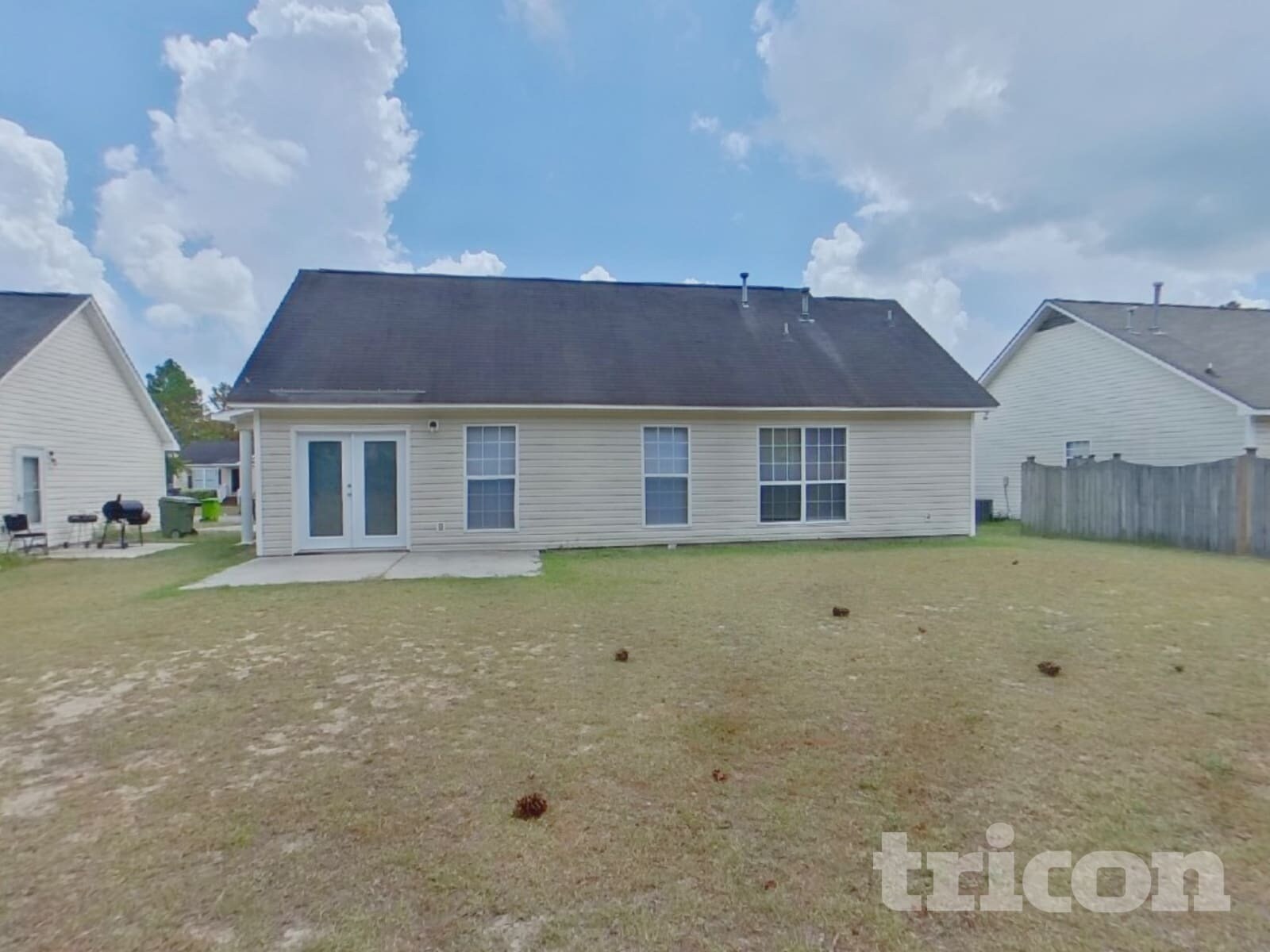 Building Photo - 1401 May Oak Cir