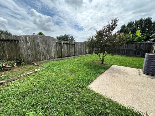 Building Photo - 18215 Temple Hill Ln