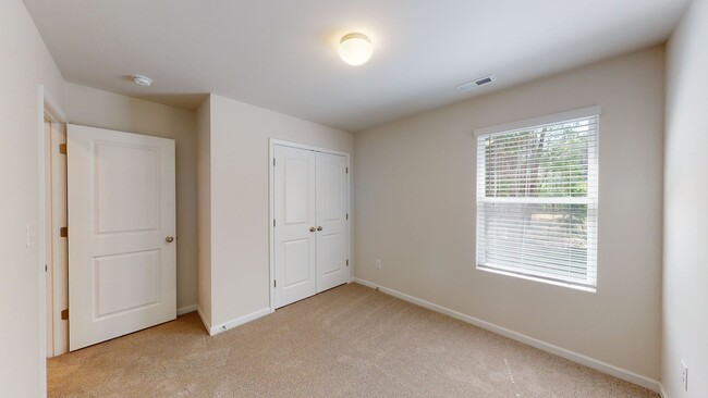 Building Photo - UPCOMING 4 bed/2.5 bath home in Salisbury
