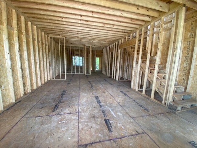Building Photo - 1218 House St