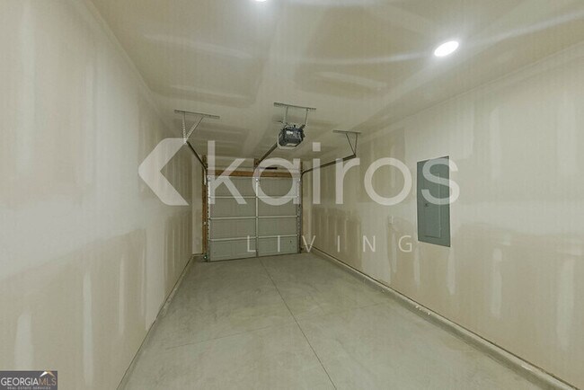 Building Photo - 187 Lochwolde Dr