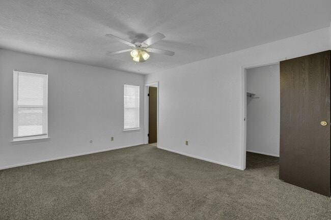 Building Photo - 3452 Tascosa St