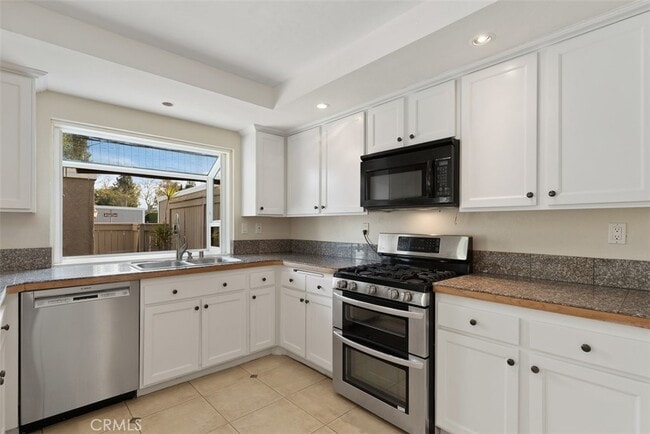 Building Photo - 42 Atherton-