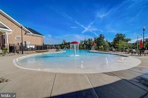 Building Photo - 9704 Glassy Creek Way