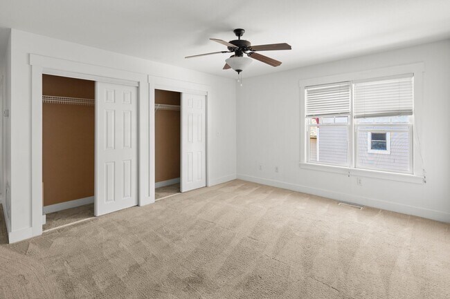 Building Photo - Modern Arts and Crafts Home