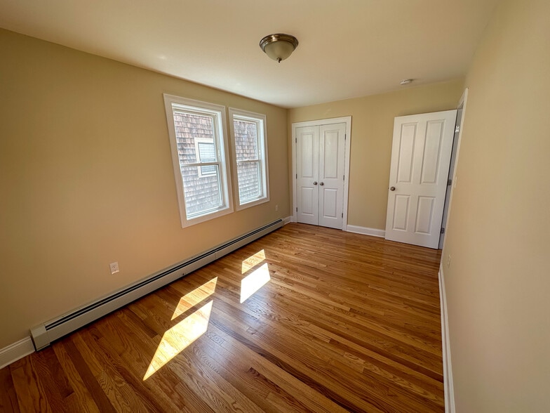 Bedroom 1 - 13 Aubin St
