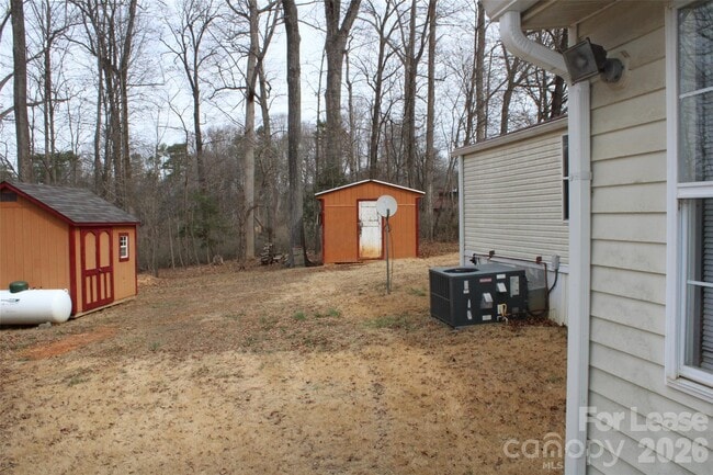 Building Photo - 8304 Stayman Ct