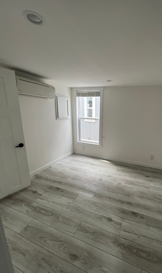 Building Photo - 1112 Jeremiah Trail