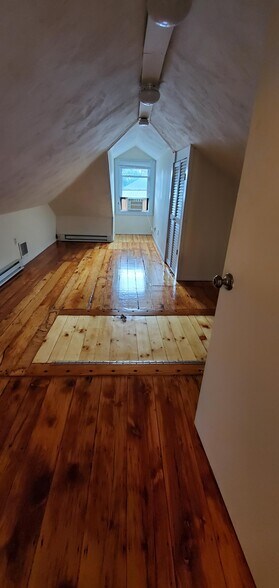 Building Photo - 46 South St