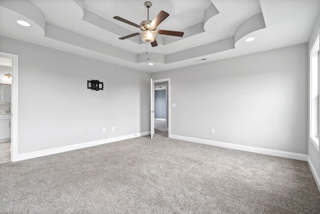 Building Photo - 3482 Southwood Dr