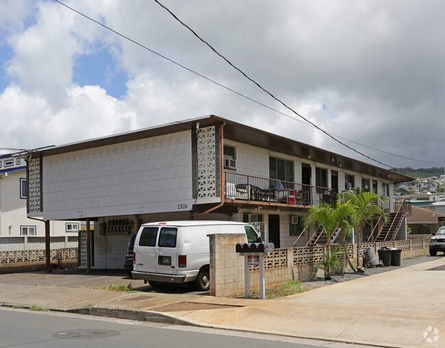 Primary Photo - 2834 Kaimuki Ave