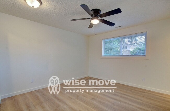 Building Photo - Newly Renovated 3 bedroom with HUGE yard