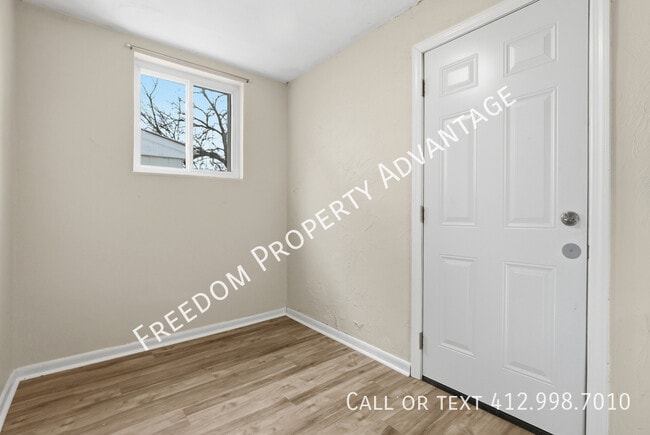 Building Photo - 57 Aylesworth Ave