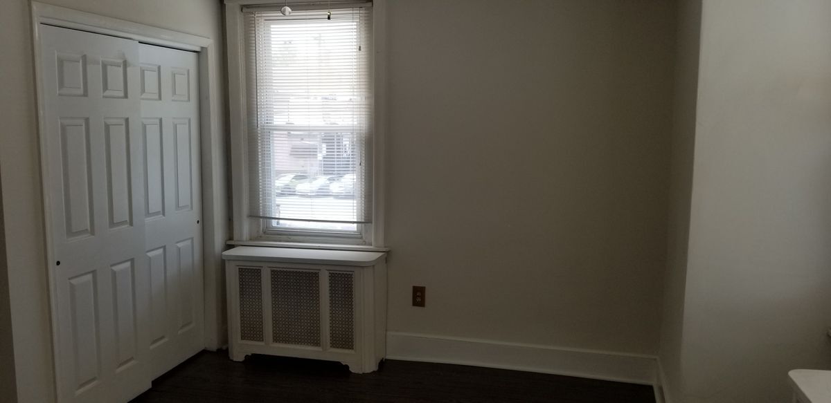 Building Photo - 2243 S Lambert St