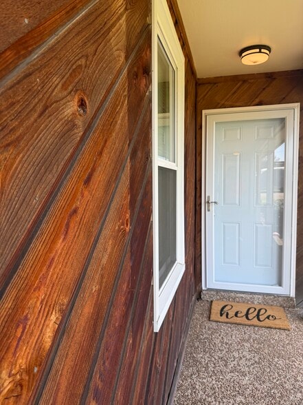 Front entry to home - 111 Cash Ln