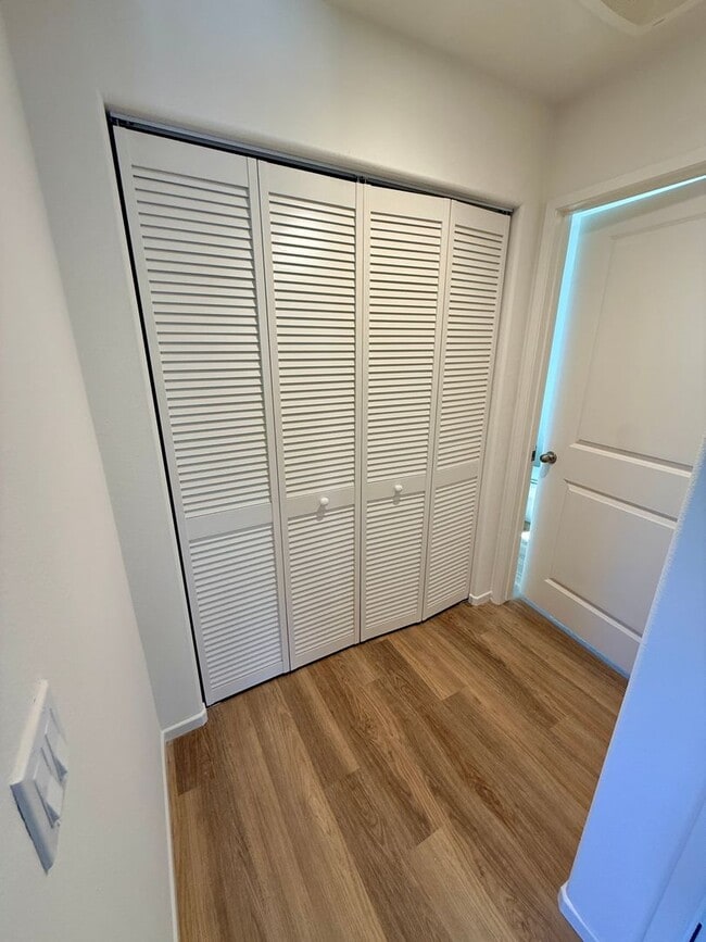 Building Photo - BRAND NEW 1 BEDROOM ADELANTO HOME