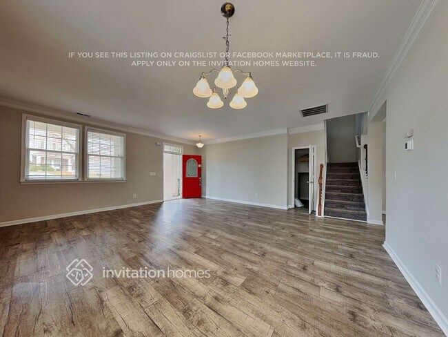 Building Photo - 716 Weathervane Dr