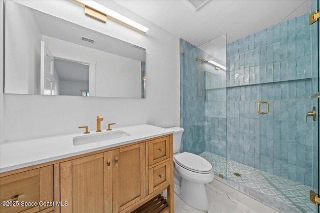 Building Photo - 201 Fifth Ave