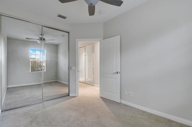 Building Photo - 468 Capistrano Dr