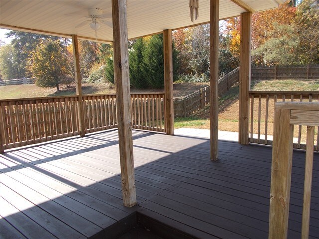 Building Photo - 4003 Saphire Ln
