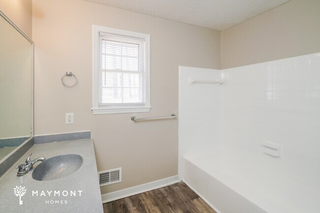 Building Photo - Charming 3 Bedroom Brick Home in Columbia, SC