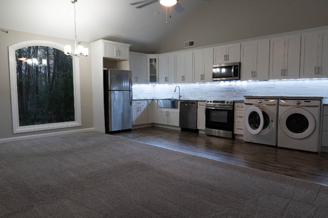 Building Photo - 2965 Red Pine Ct NW