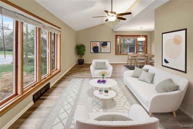 Building Photo - 3 Pem Rd