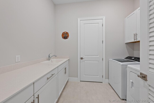 Building Photo - 10515 Northbrook Cir