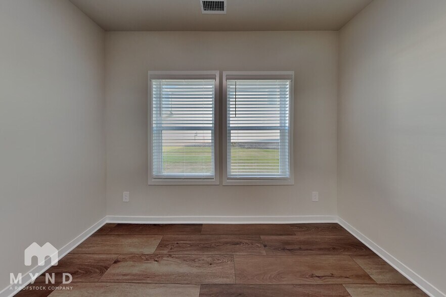 Building Photo - 428 Southland Dr