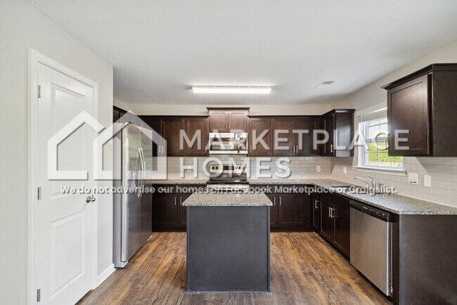 Building Photo - 67 Cavalry Ct