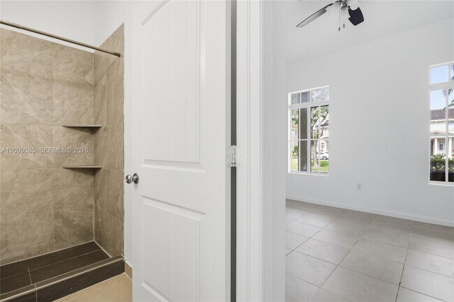 Building Photo - 27057 SW 140th Path
