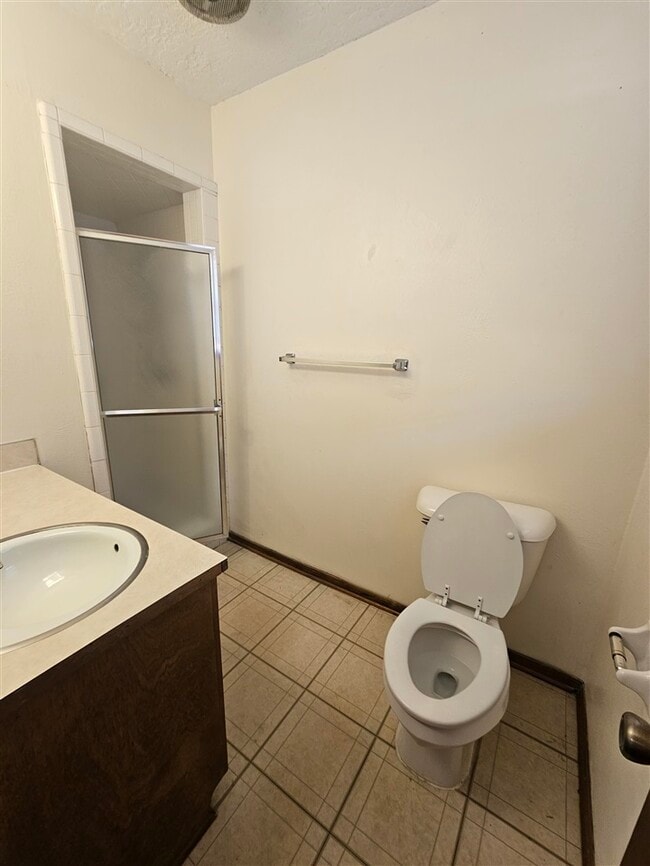 Building Photo - 2307 NW Terrace Hills Blvd