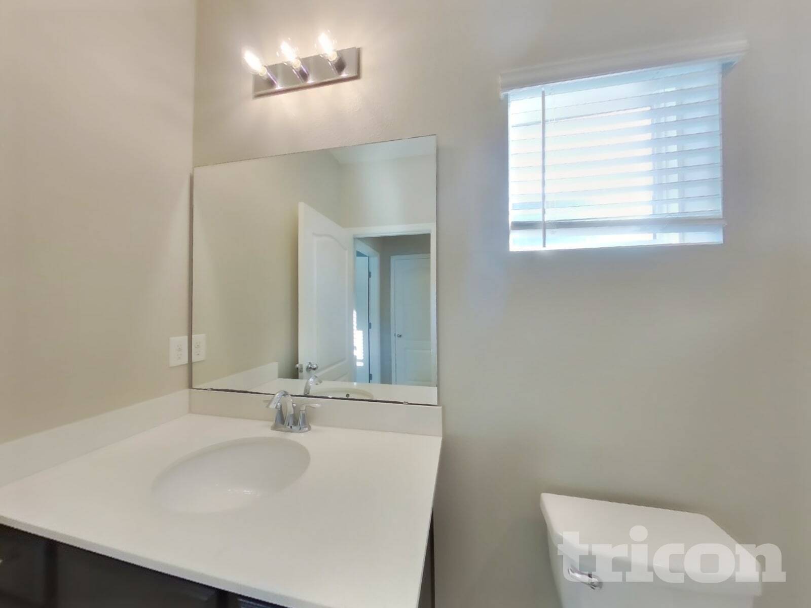 Building Photo - 155 Bloomfield Wy