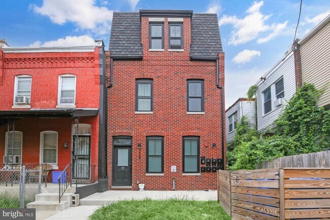 Building Photo - 5007 Pentridge St