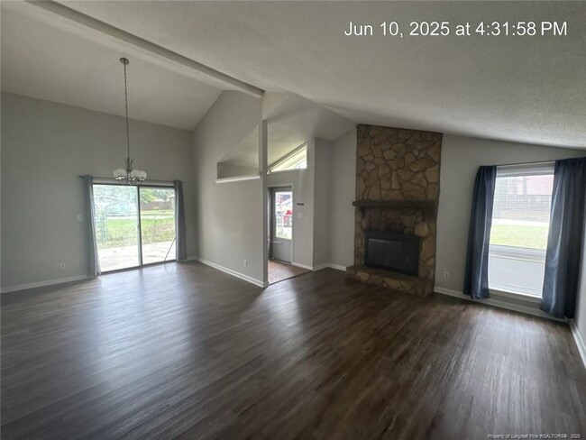 Building Photo - 419 Loblolly Ct