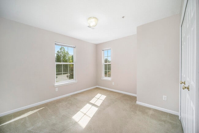 Building Photo - 1269 Joyce Ln