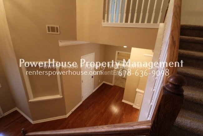 Building Photo - 4830 Hastings Terrace