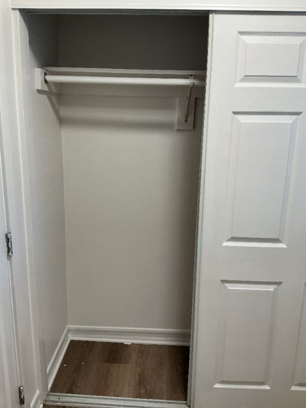 Building Photo - 324 E Broadway