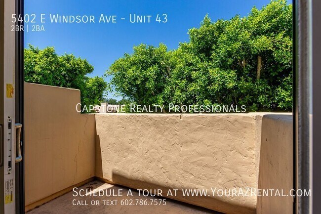 Building Photo - 5402 E Windsor Ave