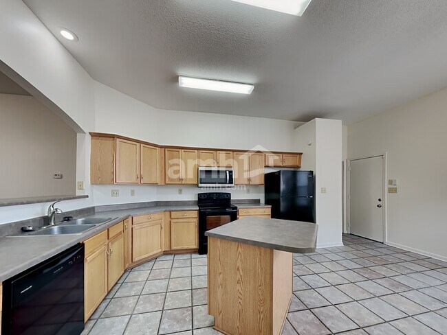 Building Photo - 1588 Wynne Rd