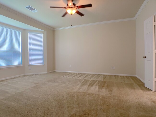 Building Photo - 27519 Gracefield Ln