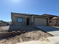 Building Photo - Available Now.  New 3 bed, 2 bath home on Orchard Mesa