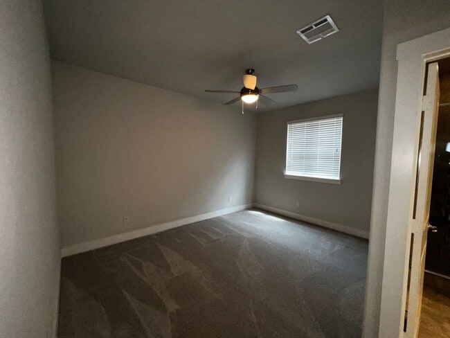 Building Photo - Rancho Mirage