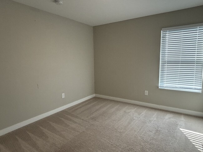 Building Photo - 5898 Weldra Dr