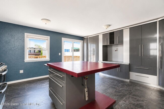 Building Photo - 43 Cherrywood Ct